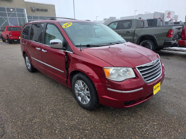 Used 2010 Chrysler Town & Country Limited w/ Trailer Tow Group image 5