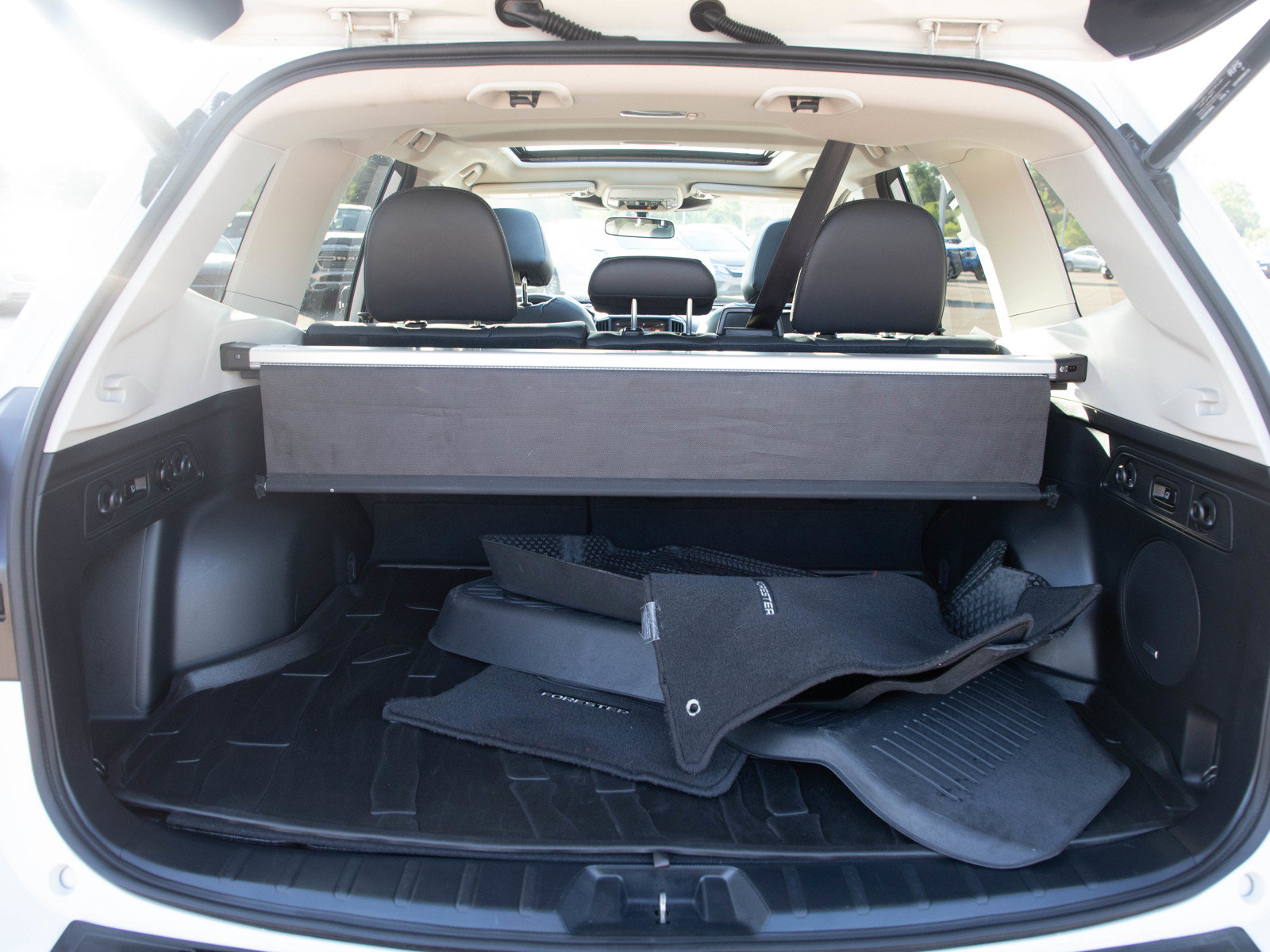 Used 2024 Subaru Forester Limited AWD/4WD image 11