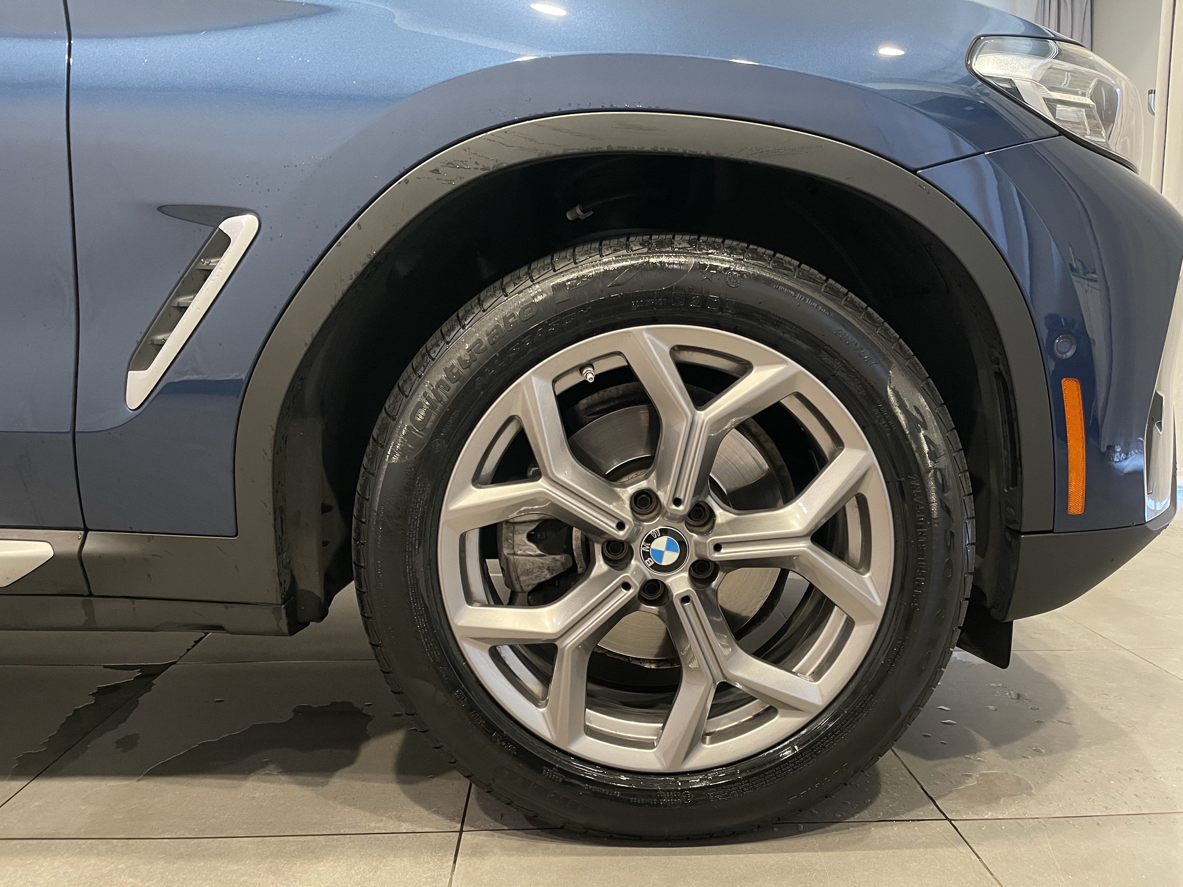Certified 2023 BMW X3 xDrive30i w/ Premium Package w/ZPA AWD/4WD image 10