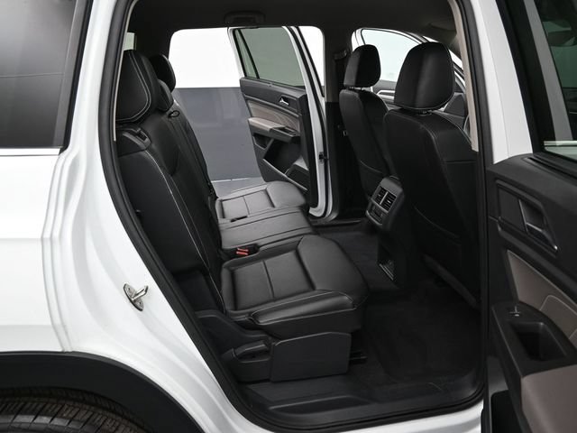 Used 2023 Volkswagen Atlas SE AWD/4WD image 34