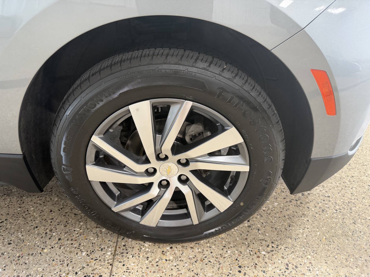 Used 2023 Chevrolet Equinox LT FWD image 31