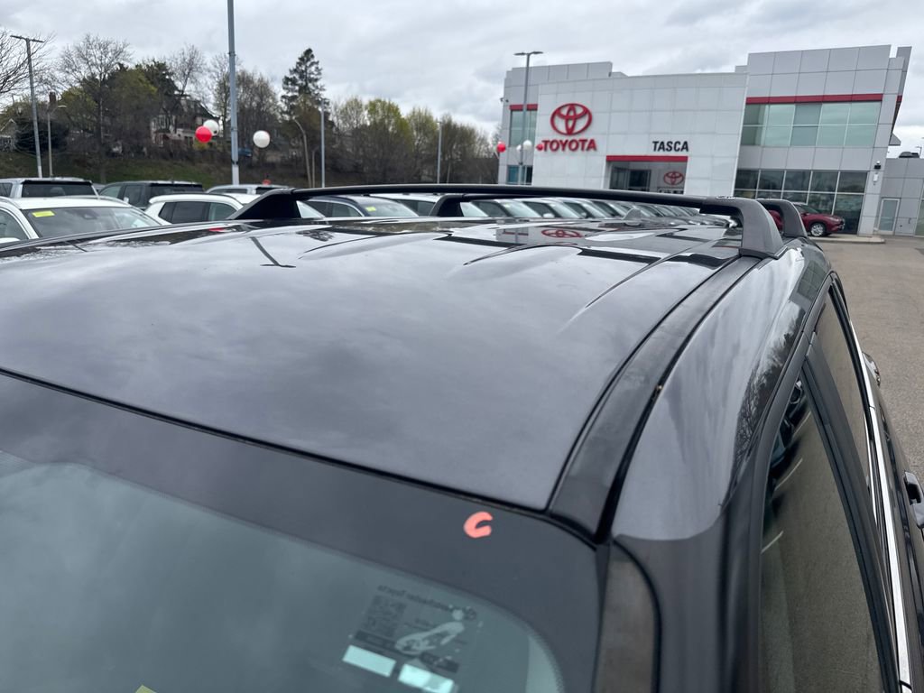 Used 2023 Toyota Highlander LE AWD/4WD image 47
