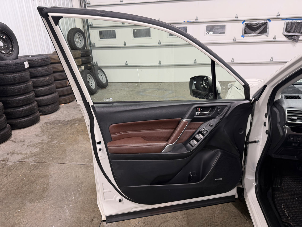 Used 2017 Subaru Forester 2.5i Touring w/ Popular Package #2 image 22