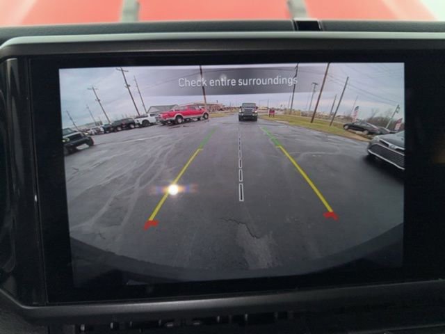 Used 2025 Jeep Wrangler Sahara 4xe image 19