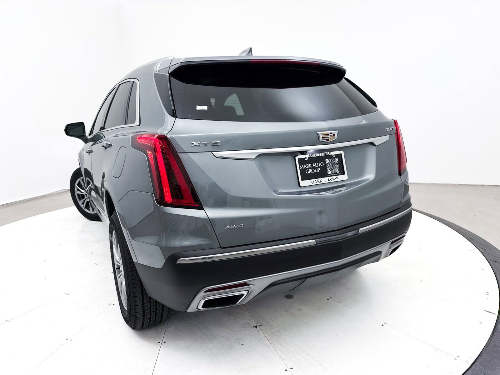Used 2023 Cadillac XT5 Premium Luxury image 10