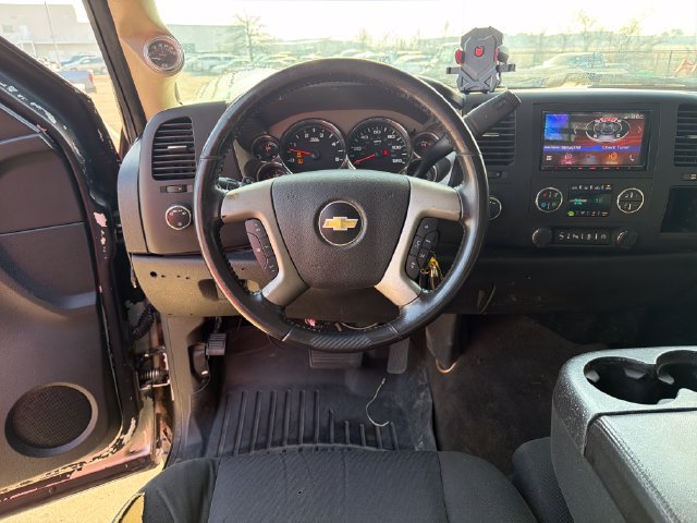 Used 2012 Chevrolet Silverado 2500 LT w/ Interior Plus Package AWD/4WD image 26