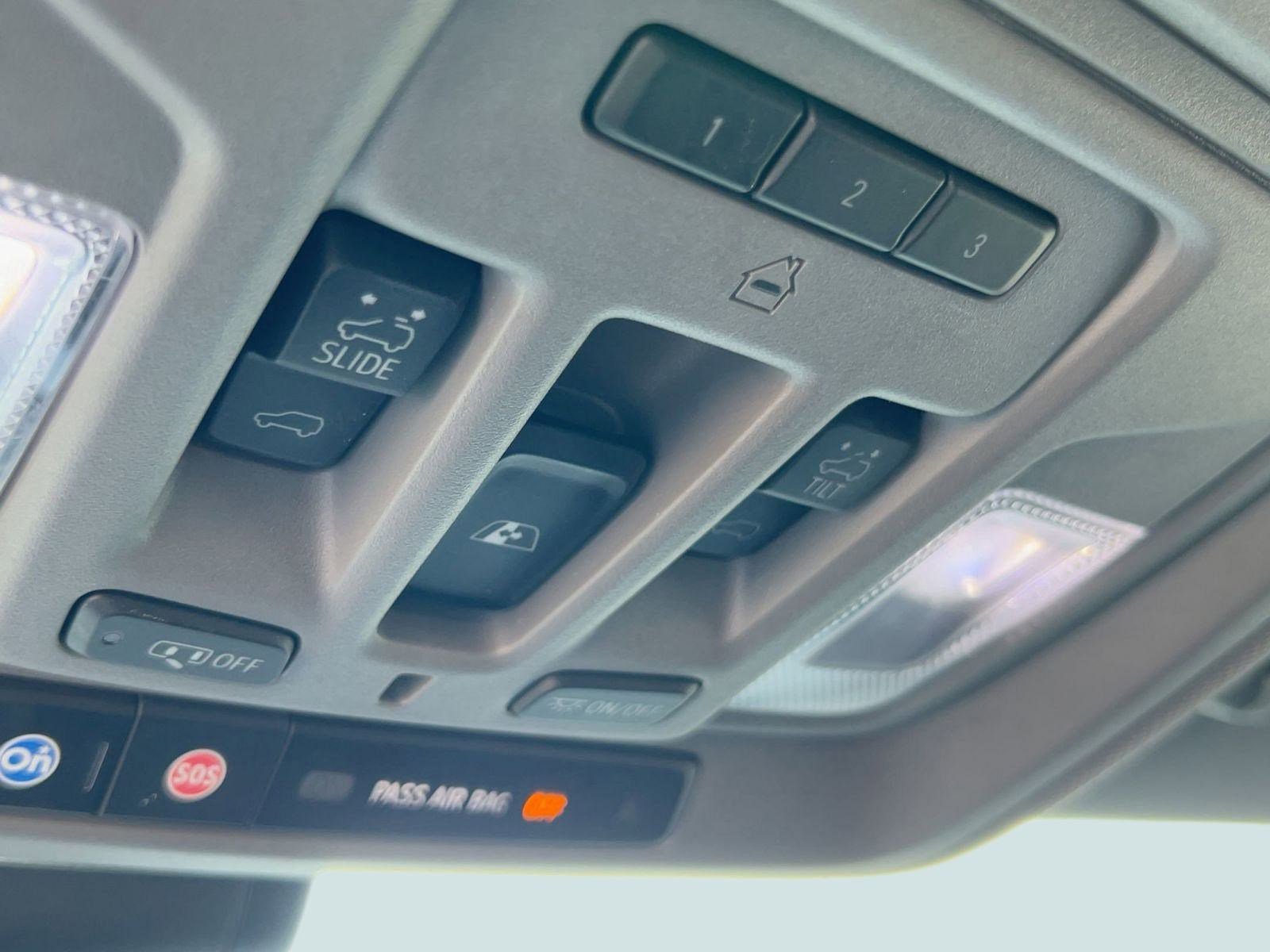 Used 2019 Chevrolet Silverado 1500 LTZ w/ LTZ Texas Edition image 16