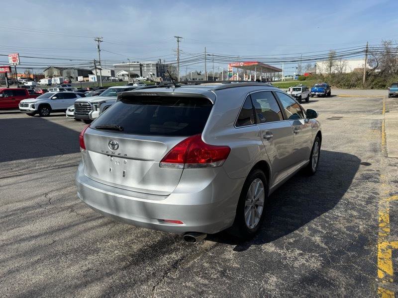 Used 2011 Toyota Venza w/ Convenience Pkg image 5