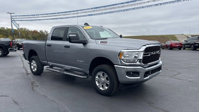Used 2024 RAM 2500 Big Horn w/ Bed Utility Group image 11