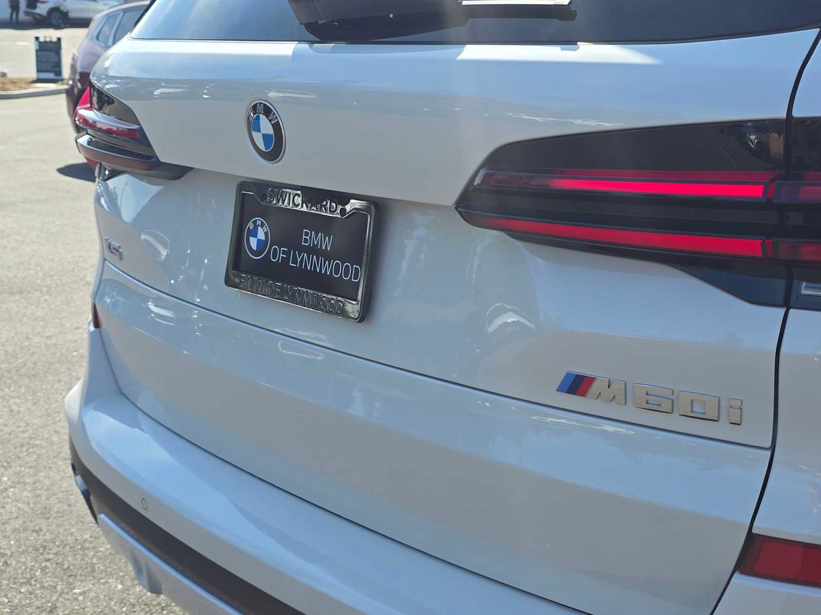 Used 2024 BMW X5 M60i w/ Climate Comfort Package AWD/4WD image 13