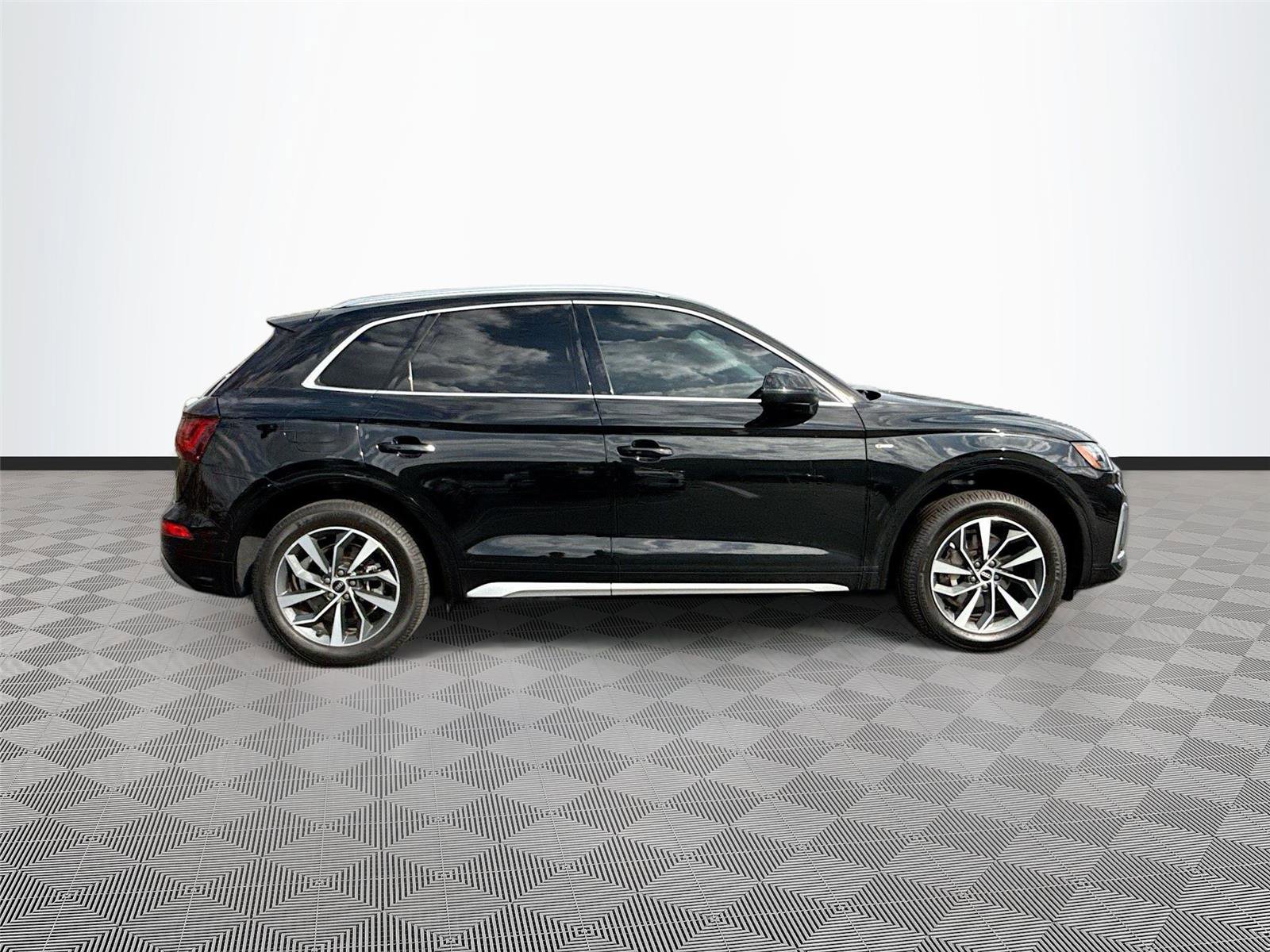 Used 2022 Audi Q5 2.0T Premium Plus image 8