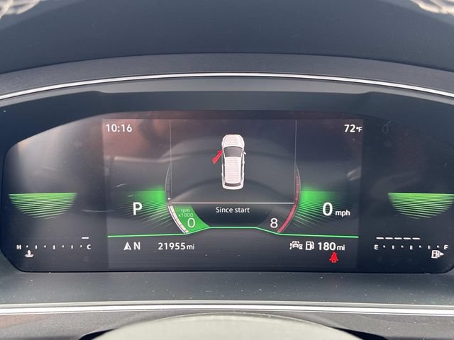 Certified 2023 Volkswagen Tiguan SE R-Line FWD image 21
