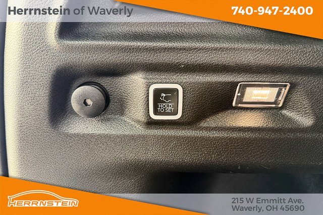 Used 2024 Jeep Grand Cherokee L Limited w/ Luxury Tech Group II image 26