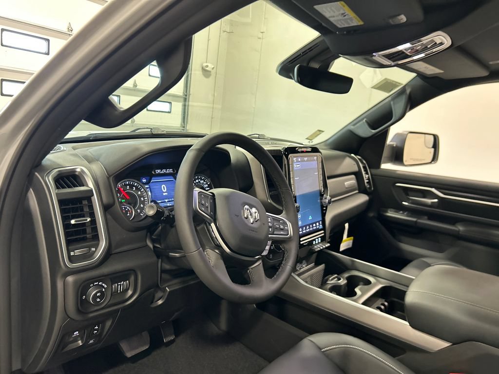New 2026 RAM 1500 Big Horn AWD/4WD image 18
