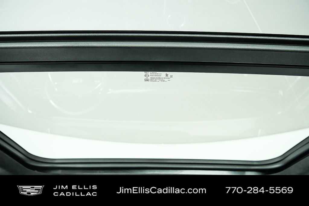 Certified 2026 Cadillac Escalade ESV Platinum Sport w/ LPO, ONYX Package AWD/4WD image 22