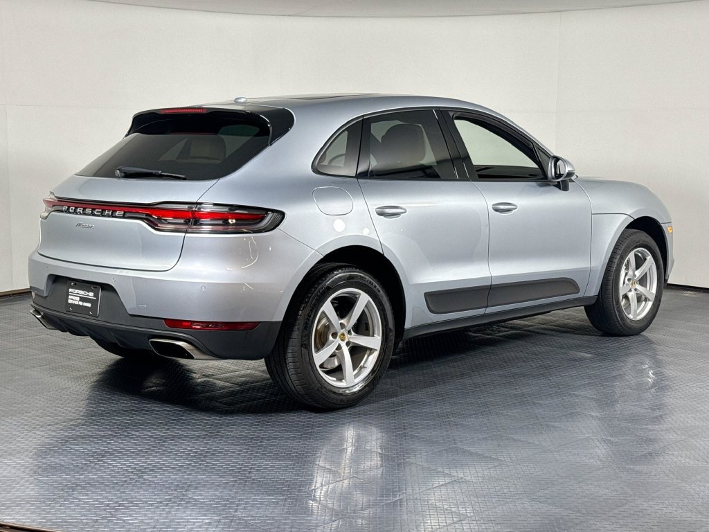 Certified 2021 Porsche Macan AWD/4WD image 7