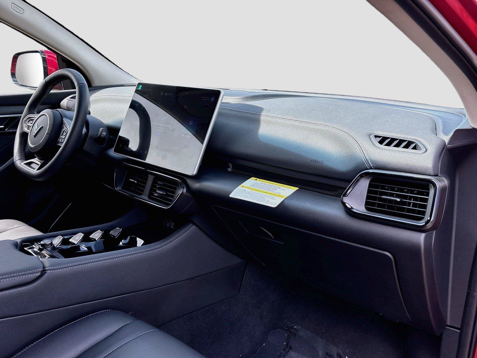 New 2027 VinFast VF 8 Eco AWD/4WD image 28