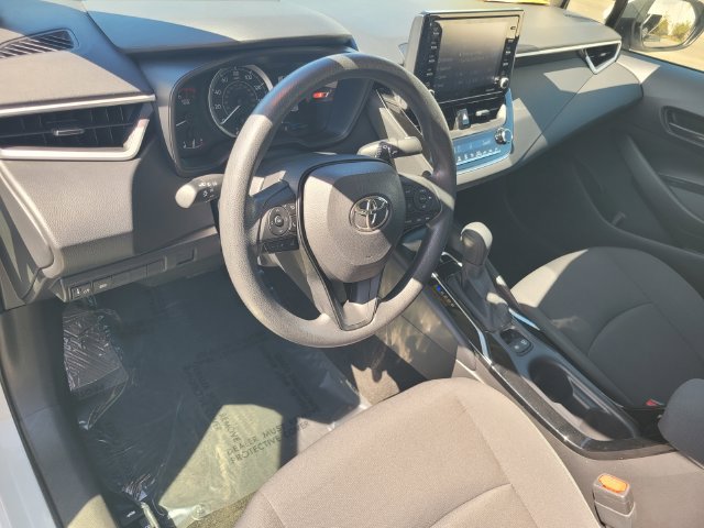 Used 2022 Toyota Corolla LE FWD image 12