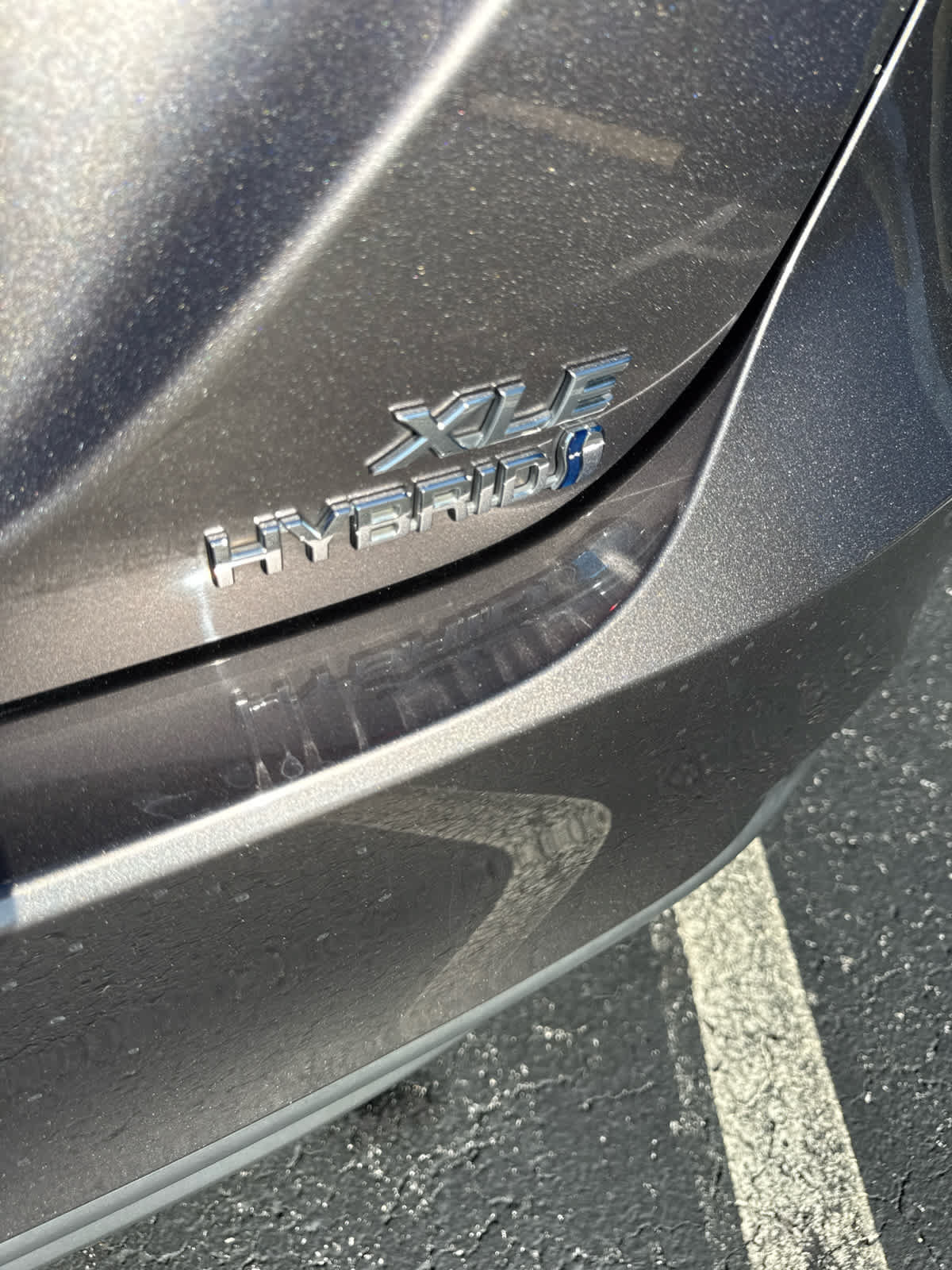 Used 2022 Toyota Camry XLE FWD image 7