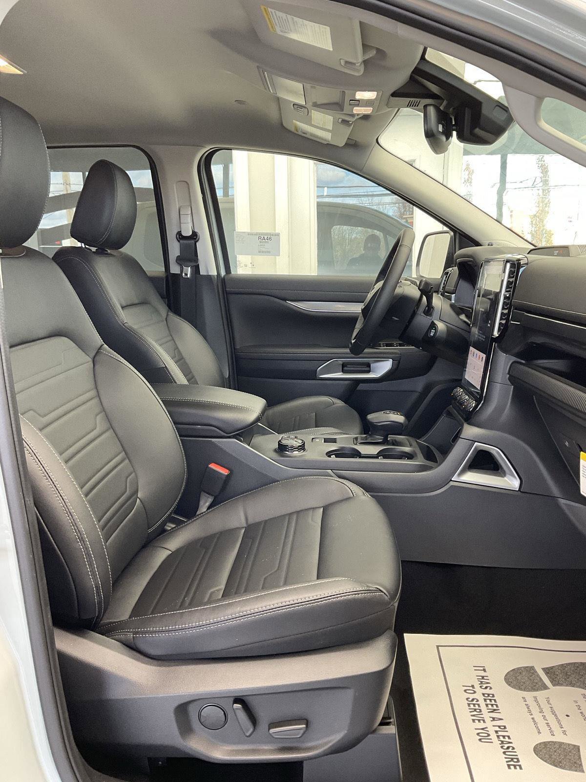 New 2024 Ford Ranger Lariat w/ Trailer Tow Package image 9