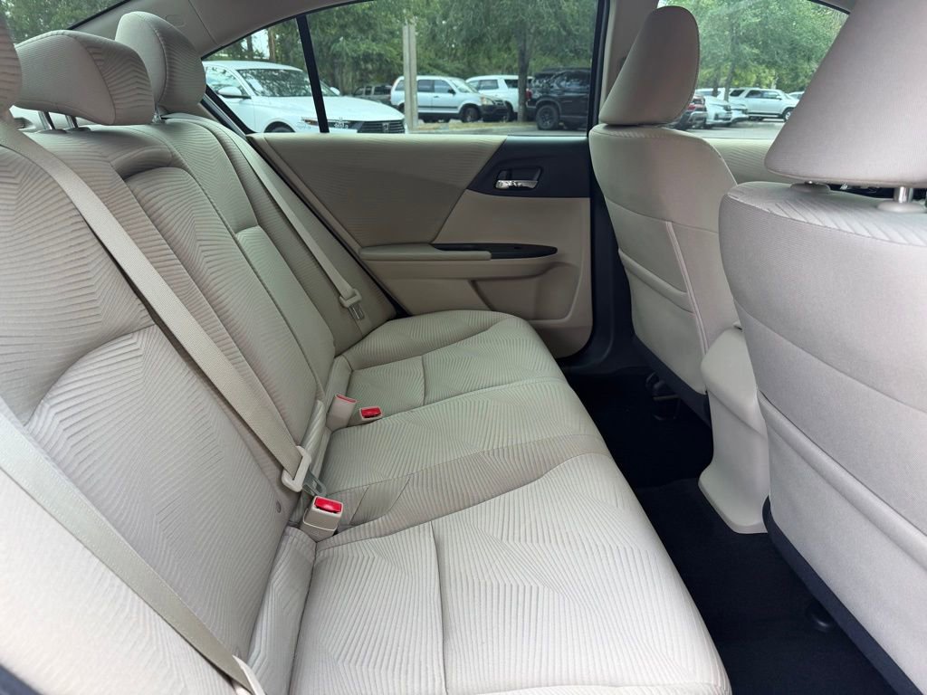 Used 2016 Honda Accord LX image 8