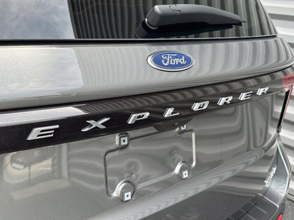 New 2026 Ford Explorer Active AWD/4WD image 27