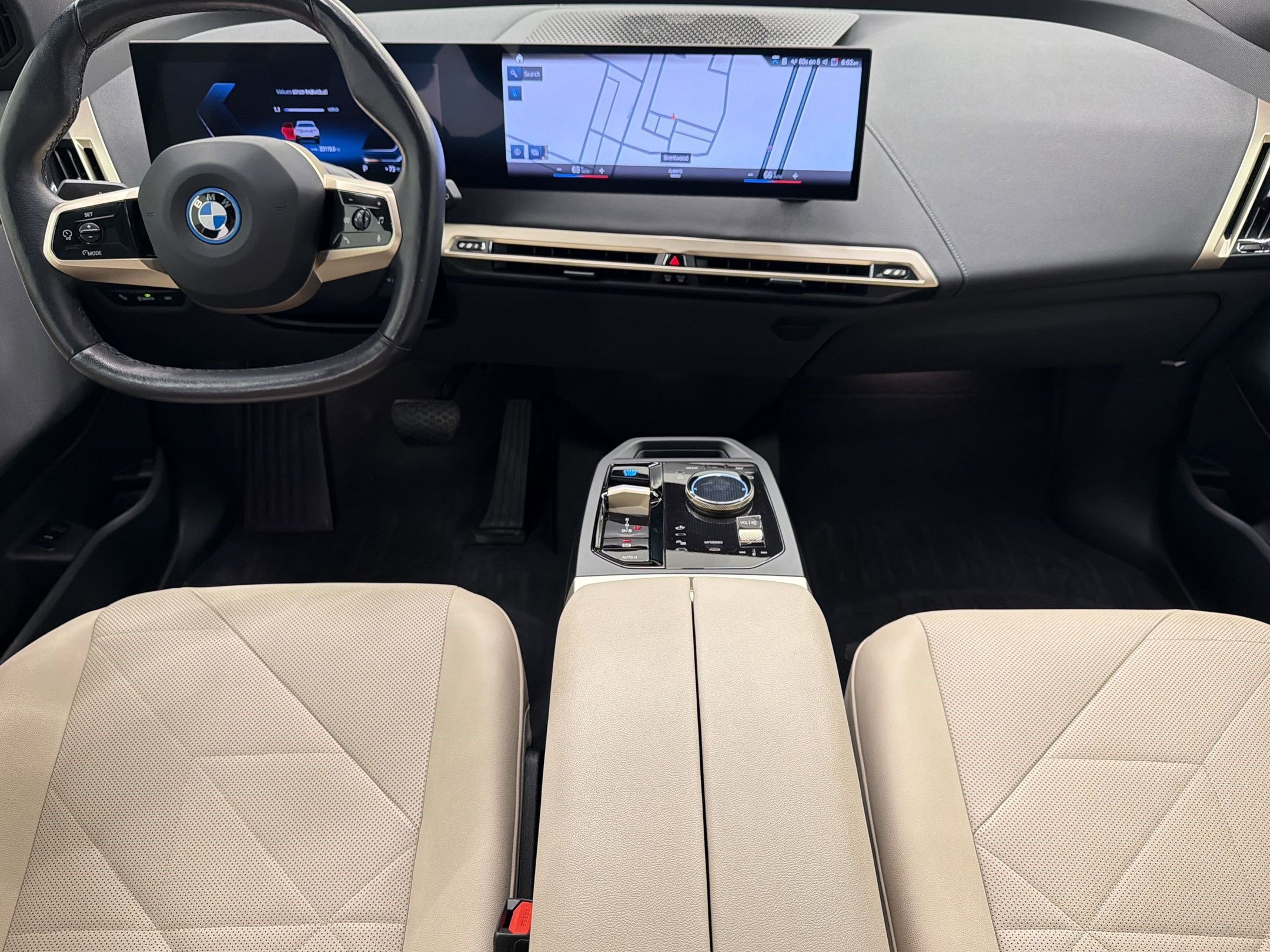 Certified 2023 BMW iX xDrive50 w/ Convenience Package AWD/4WD image 15