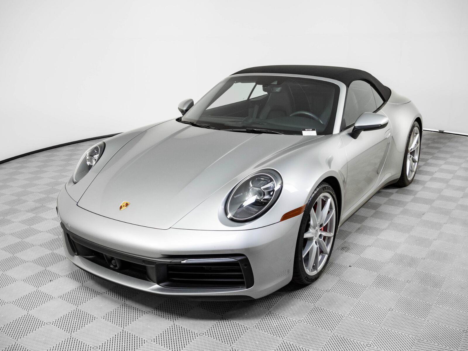 Certified 2020 Porsche 911 Carrera S RWD image 30