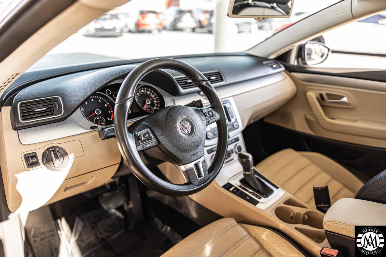 Used 2015 Volkswagen CC R-Line FWD image 17
