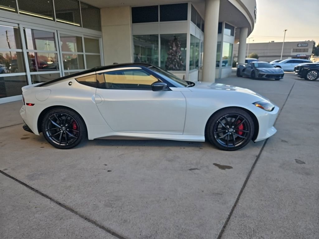 Used 2024 Nissan Z Performance w/ Floor Mat Package image 21