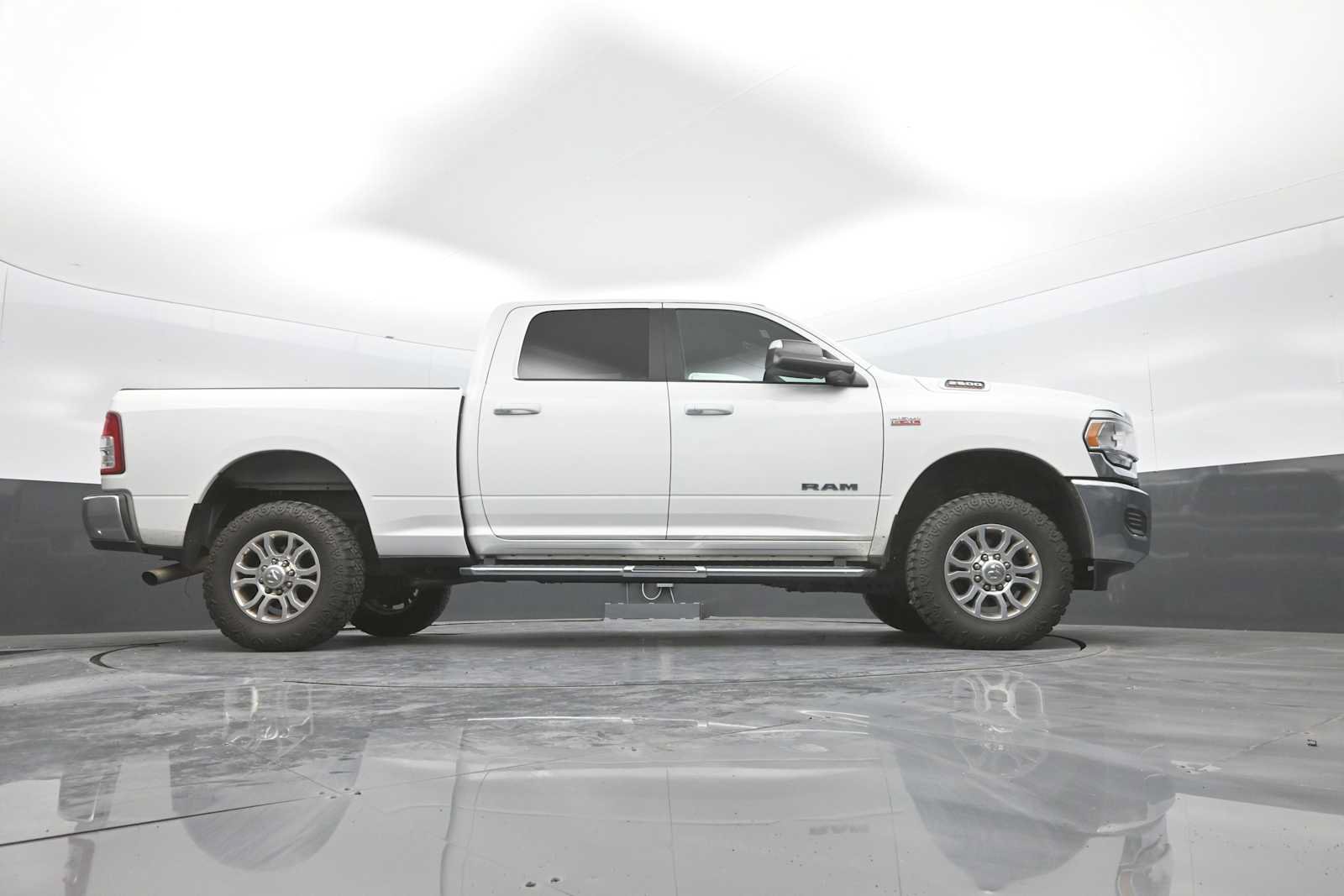 Used 2022 RAM 2500 Big Horn AWD/4WD image 43