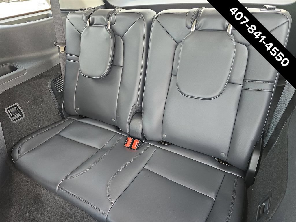 New 2025 Lincoln Aviator 2WD w/ Equipment Group 101A image 9