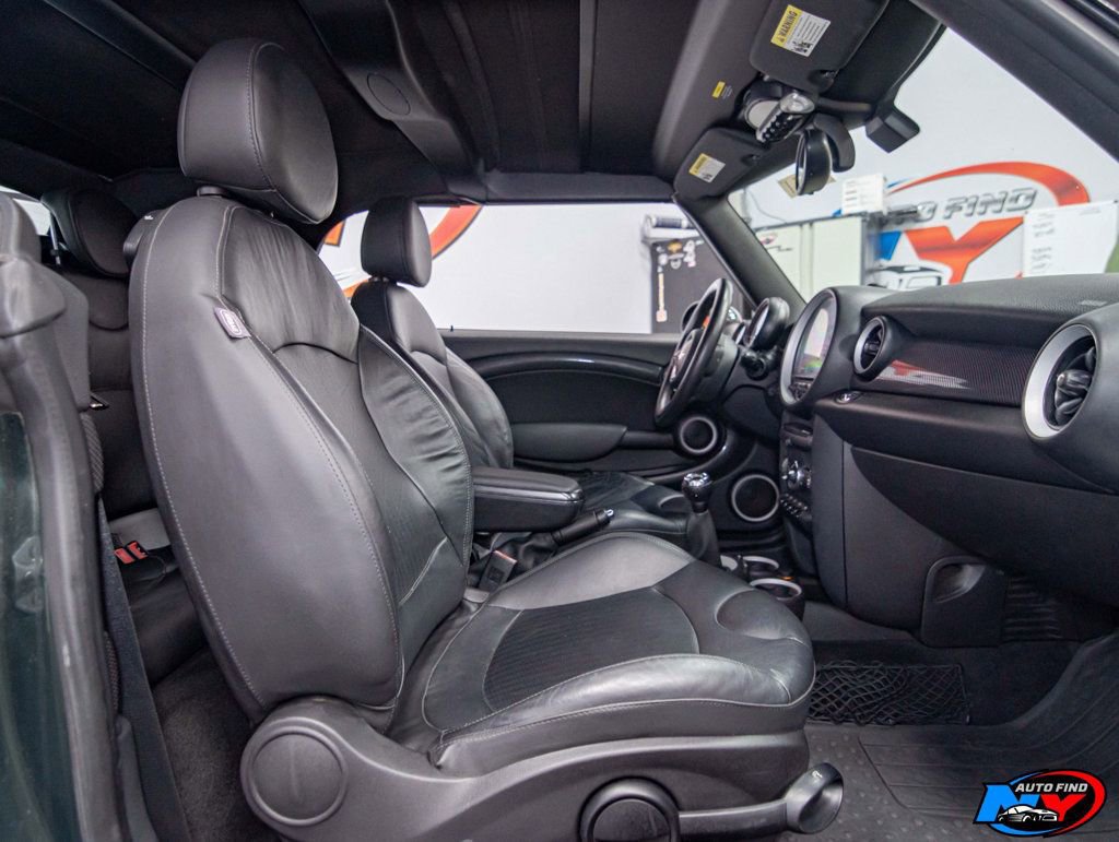 Used 2011 MINI Cooper S w/ Convenience Pkg image 21