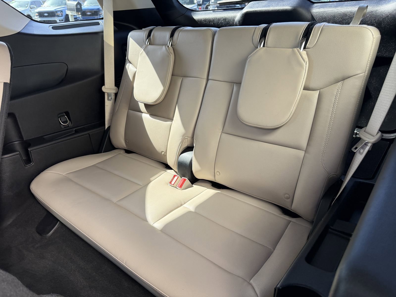 Certified 2021 Ford Explorer XLT w/ Equipment Group 202A image 16