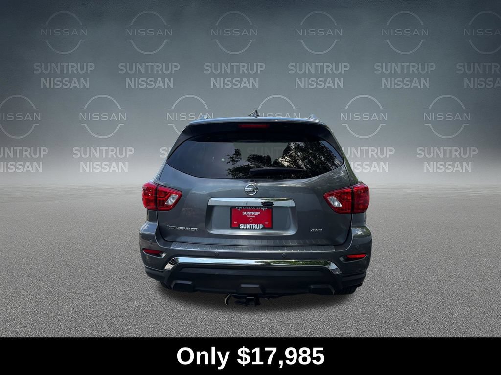 Used 2020 Nissan Pathfinder S AWD/4WD image 4