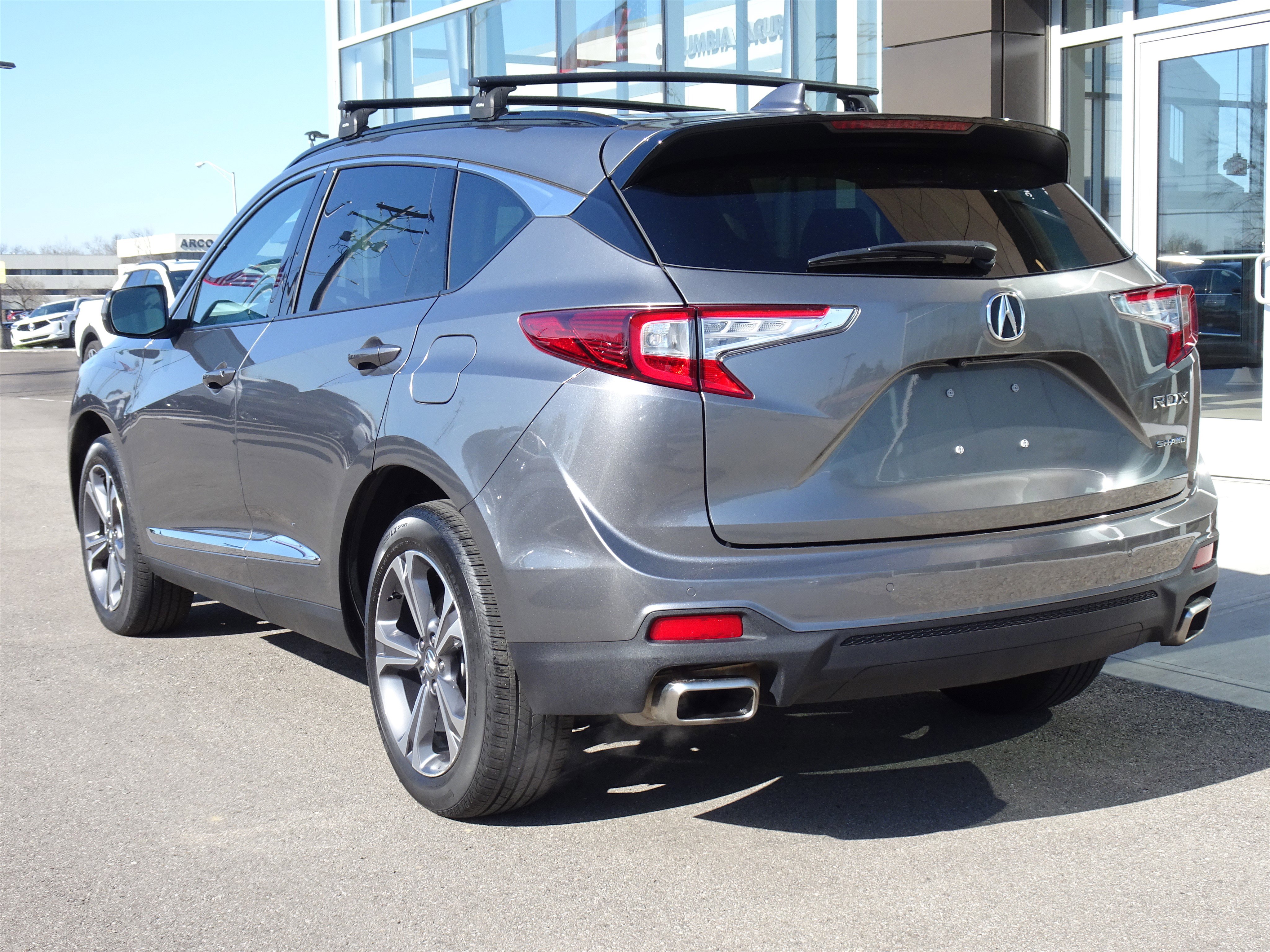 Used 2023 Acura RDX AWD w/ Advance Package image 3