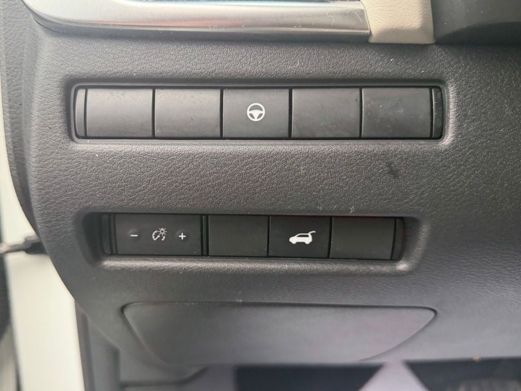 Used 2021 Nissan Rogue SL AWD/4WD image 22