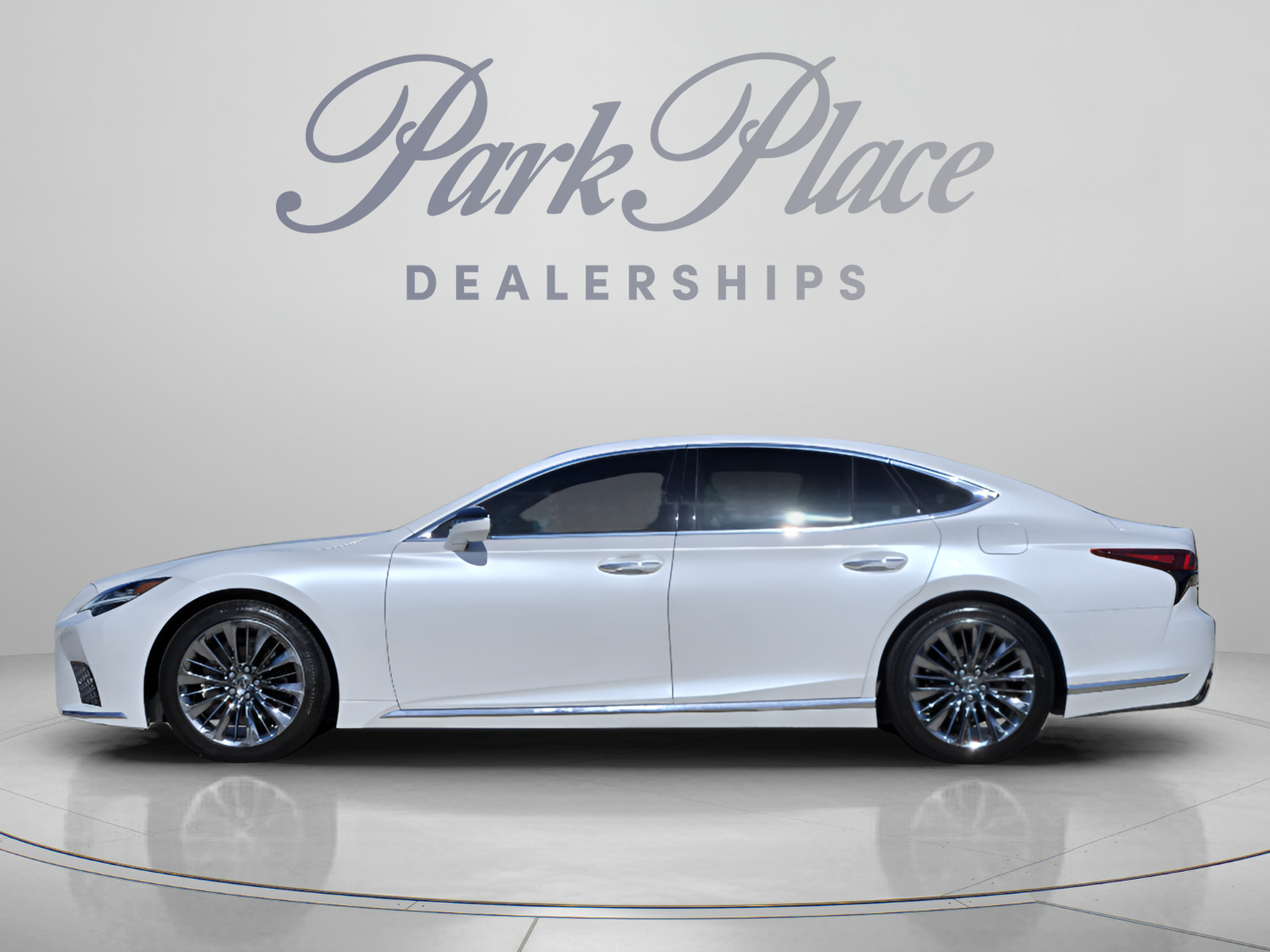 Used 2022 Lexus LS 500 w/ Interior Upgrade Package RWD image 2