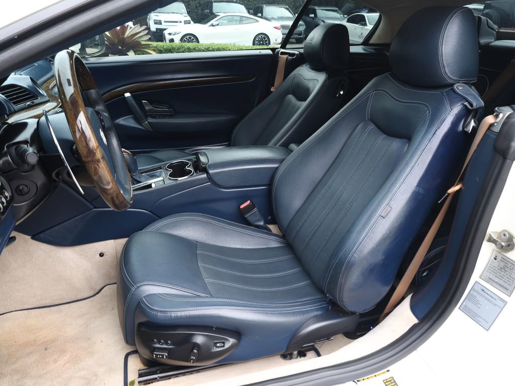 Used 2011 Maserati GranTurismo Convertible RWD image 13