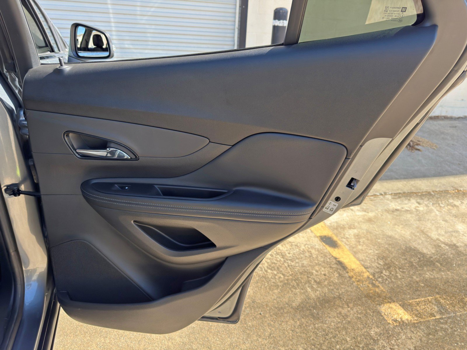 Used 2019 Buick Encore Essence FWD image 42
