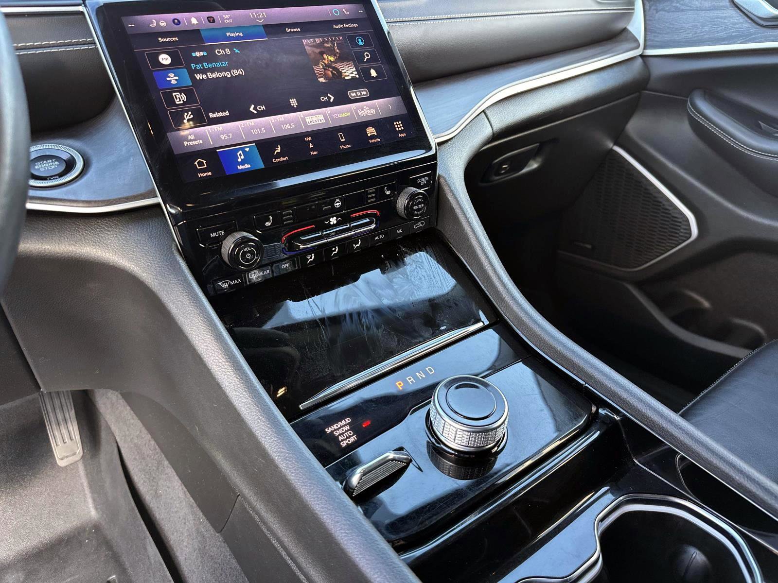 Used 2022 Jeep Grand Cherokee L Limited image 26