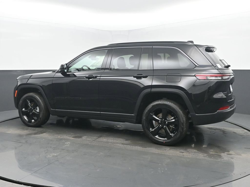 New 2026 Jeep Grand Cherokee Limited image 3