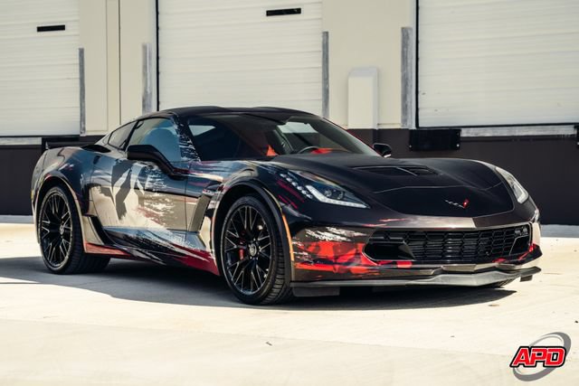 Used 2015 Chevrolet Corvette Z06 w/ 3LZ Preferred Equipment Group RWD image 45