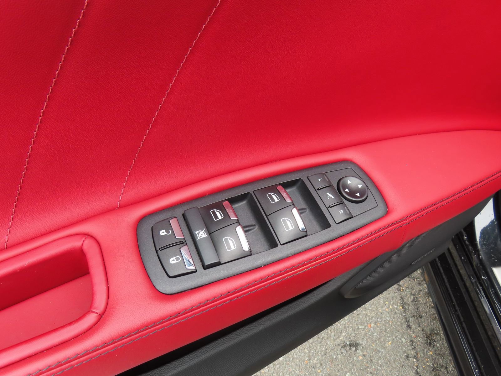 Used 2022 Maserati Quattroporte Modena Q4 image 15