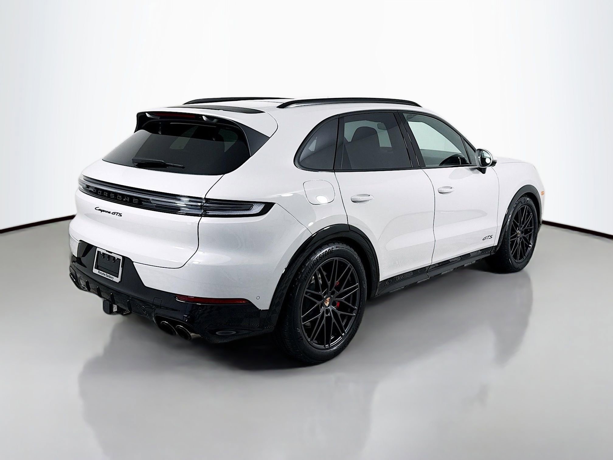 Certified 2026 Porsche Cayenne GTS image 9