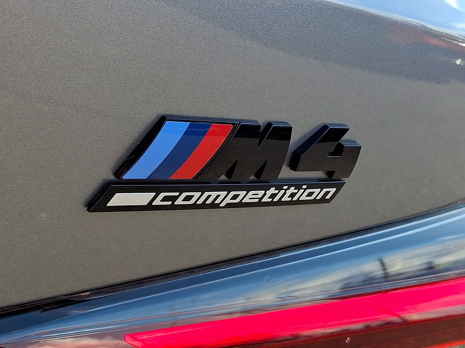 Used 2022 BMW M4 xDrive Competition w/ Executive Package image 33