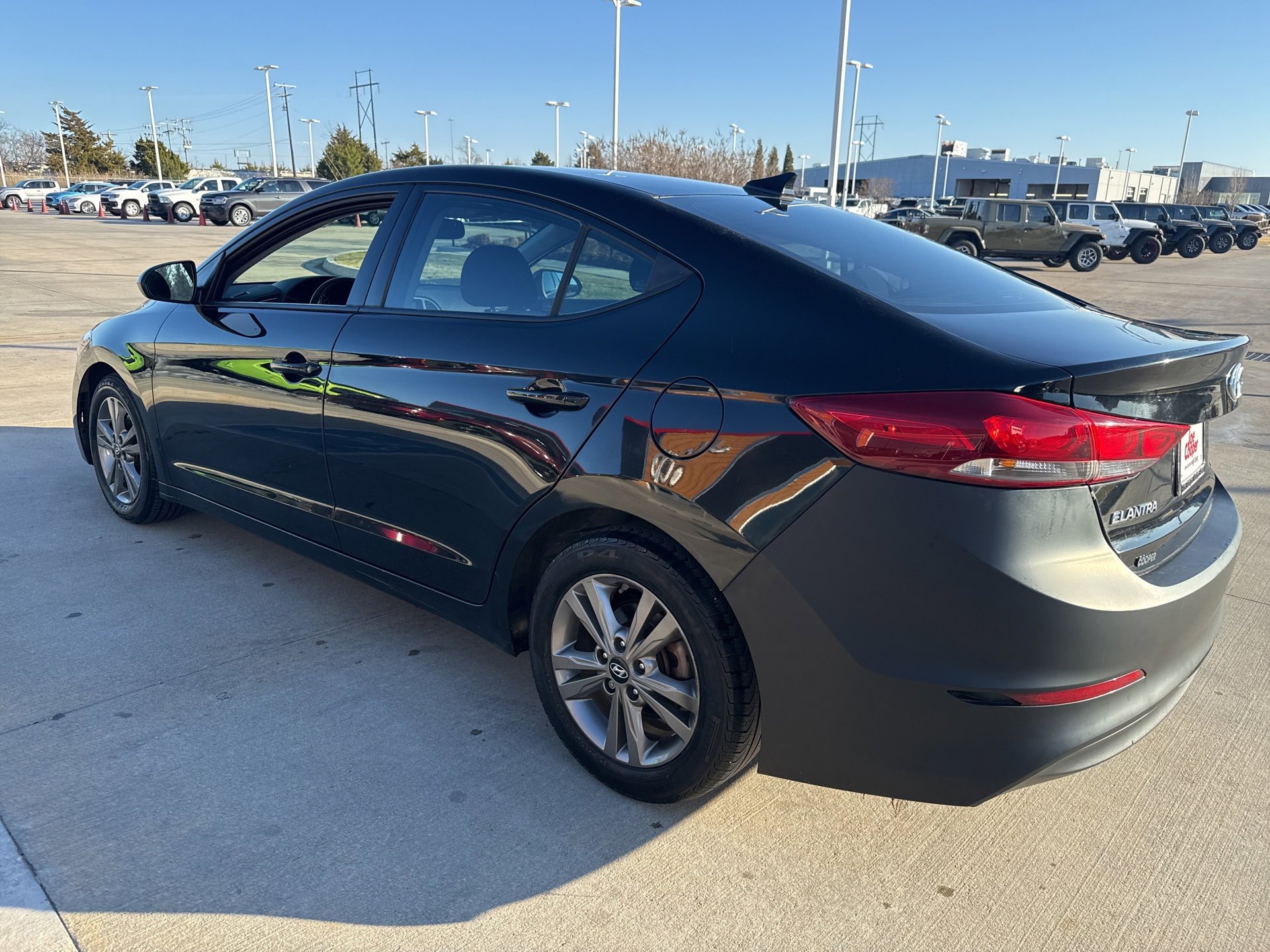 Used 2018 Hyundai Elantra Value Edition w/ Cargo Package image 5
