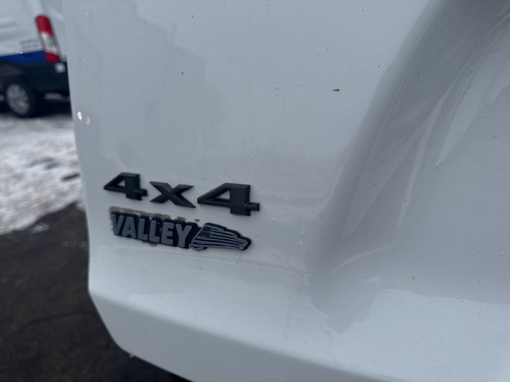 Used 2022 Jeep Cherokee Trailhawk w/ Premium Leather Package image 49