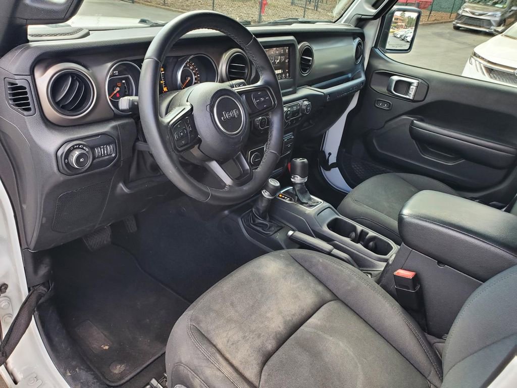 Used 2020 Jeep Wrangler Unlimited Sport S image 17