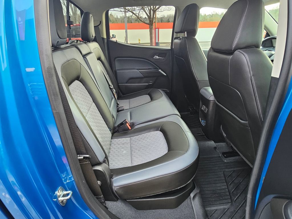 Used 2022 Chevrolet Colorado Z71 w/ Safety Package image 13